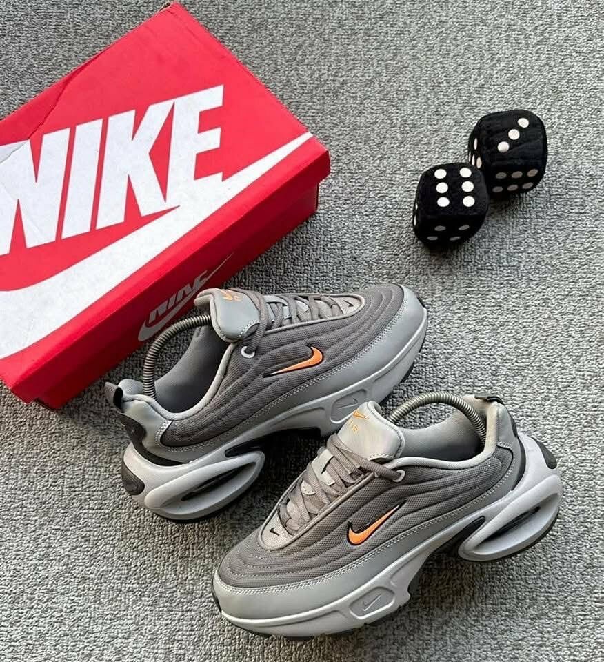 NIKE AIR CLASSIC