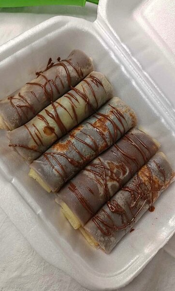 Crêpes fraîches au chocolat