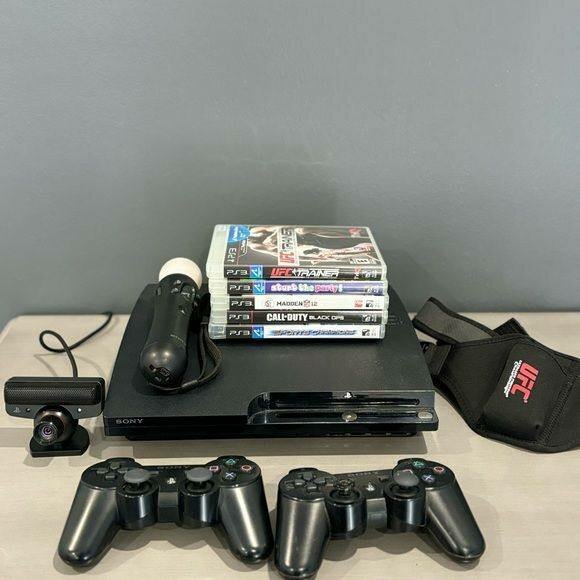 Console PlayStation 3 Slim avec manette