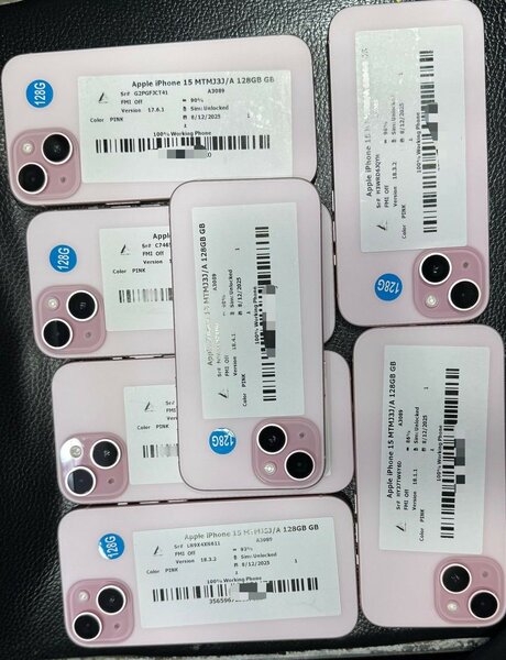 iPhone 15 simple 128Go