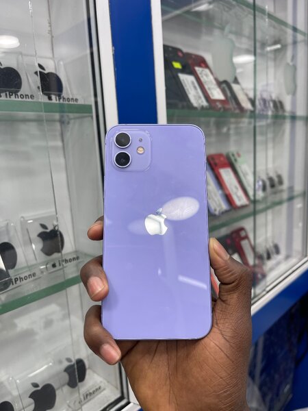 iPhone 12