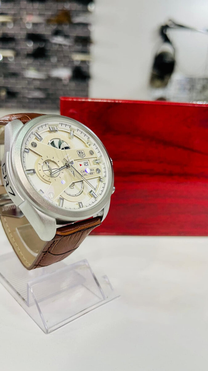 wristwatches TAG HEUER CARRERA