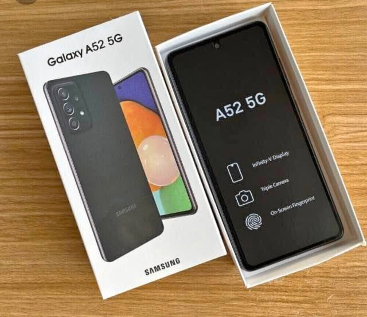 SAMSUNG GALAXY A52 (256GB)