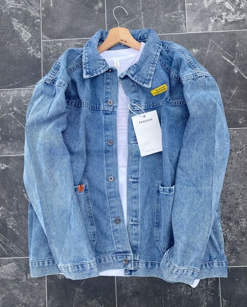 Chemise en denim imprimée