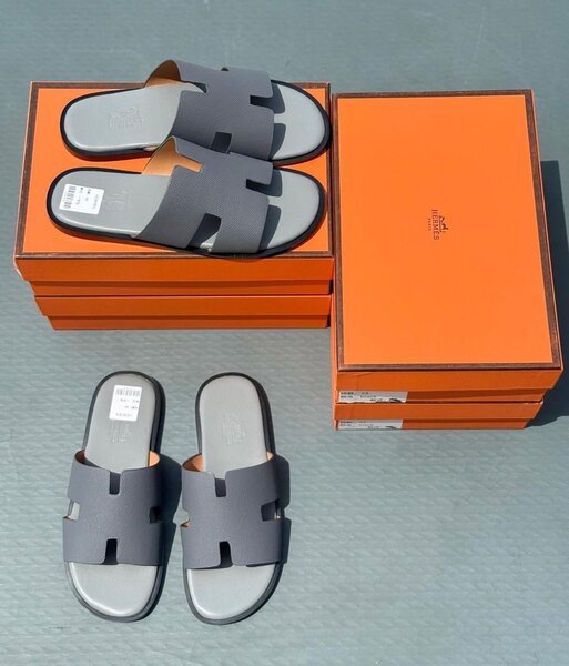 Sandales de luxe élégantes