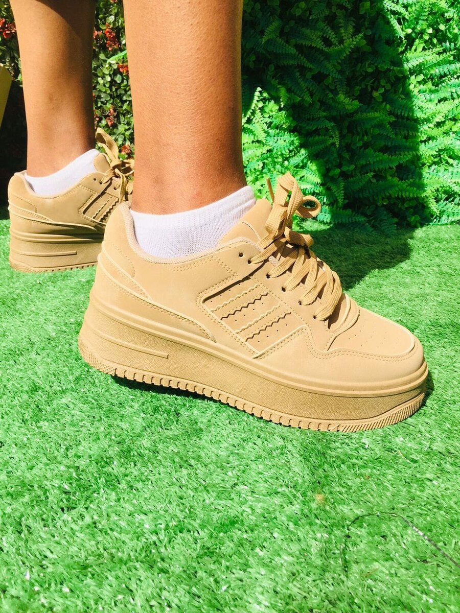 Female sneakers beige