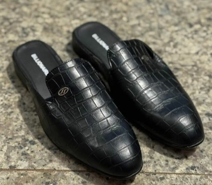 Mules en cuir crocodilé élégant