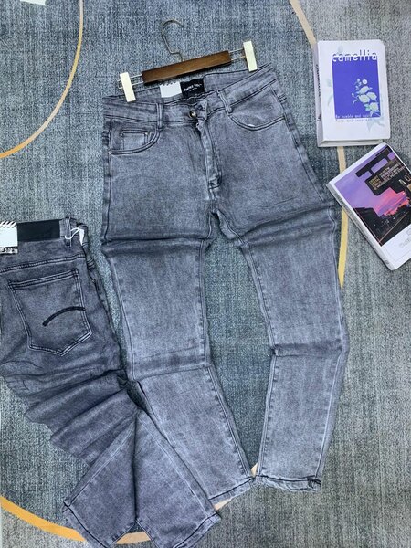 Mans jeans