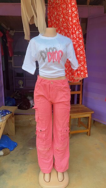 T-shirt et Pantalon Cargo Femme