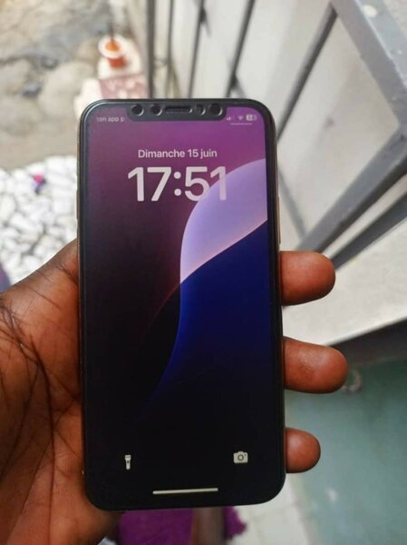 iPhone 11 pro 64 gb