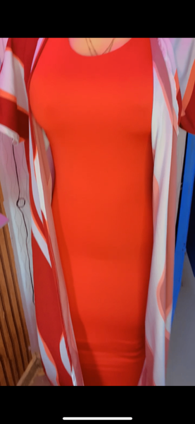 Robe moulante rouge élégante