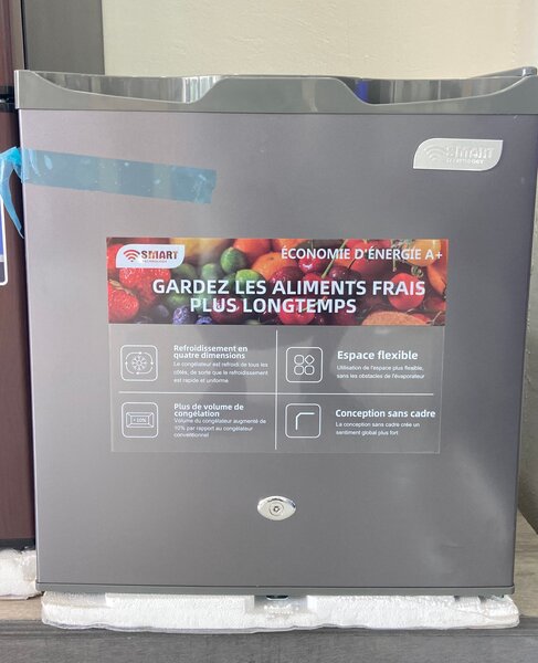 Mini-réfrigérateur compact