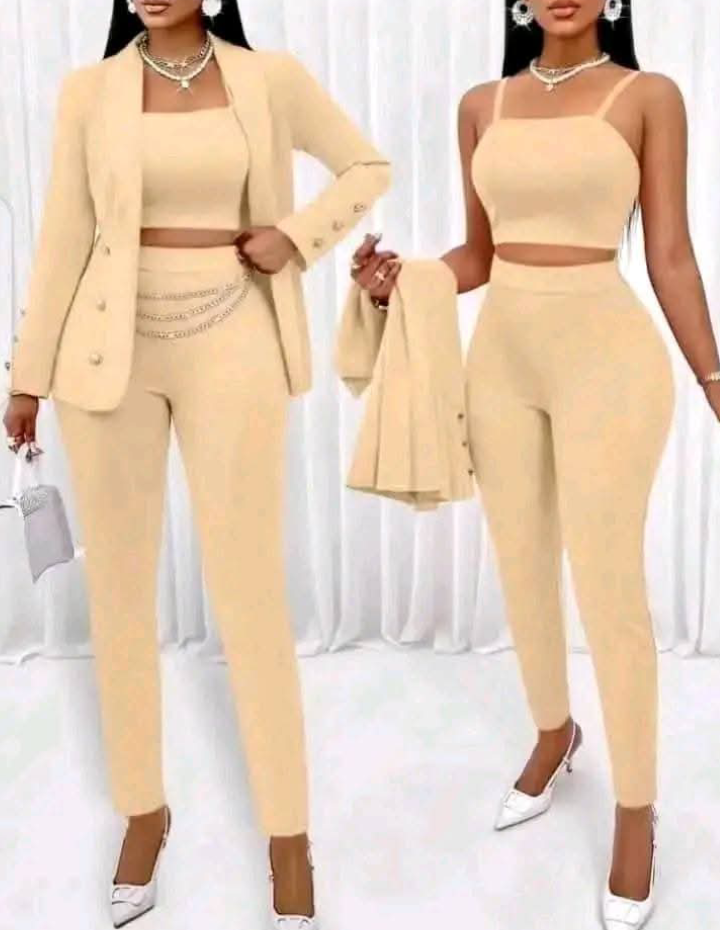 Ensemble tailleur femme chic