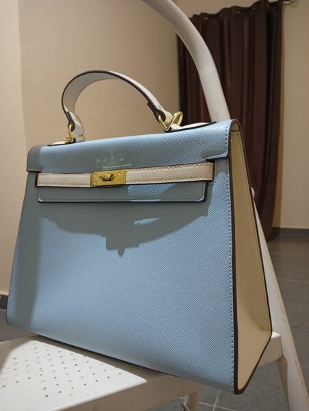 Sac à main élégant femme