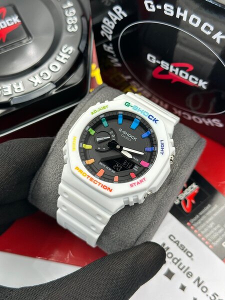 Montre G-SHOCK Rainbow