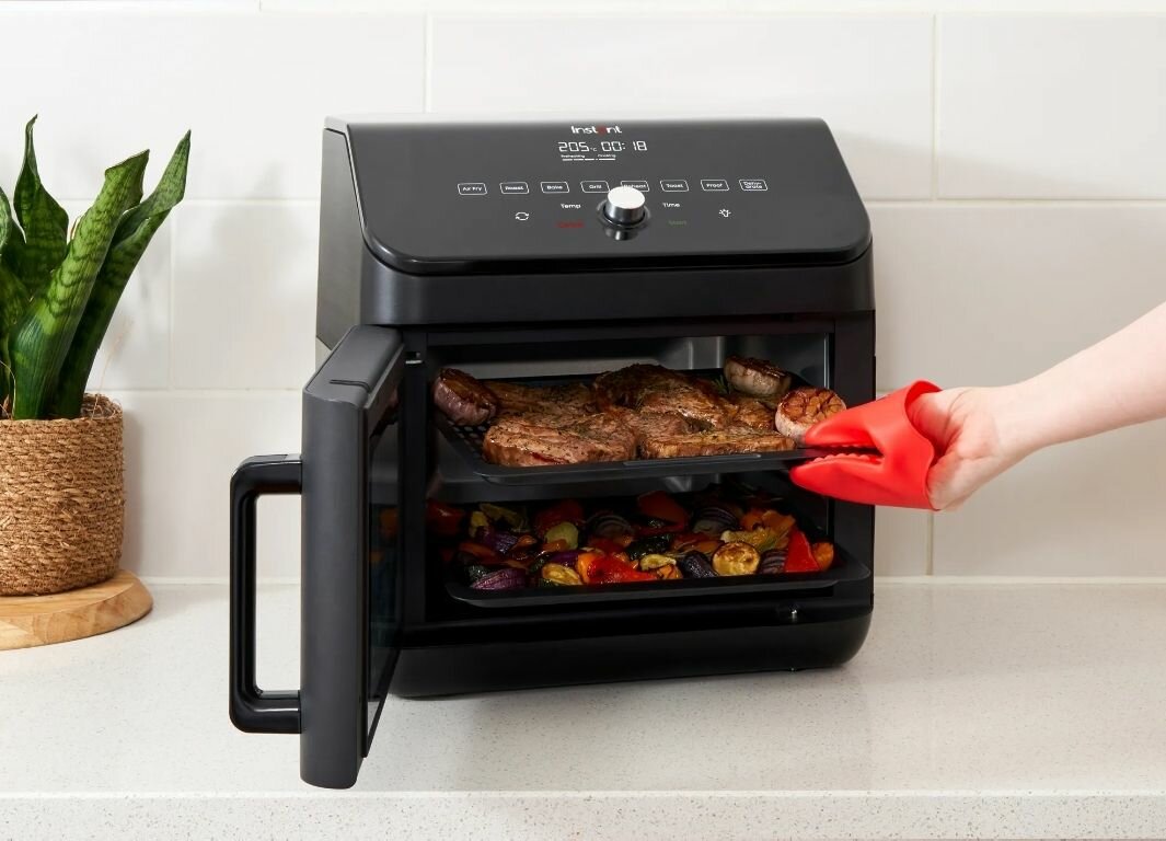 Digital Large Air fryer 13 Litres. (UK Brand)