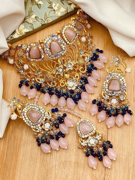 Beautiful kundan Set