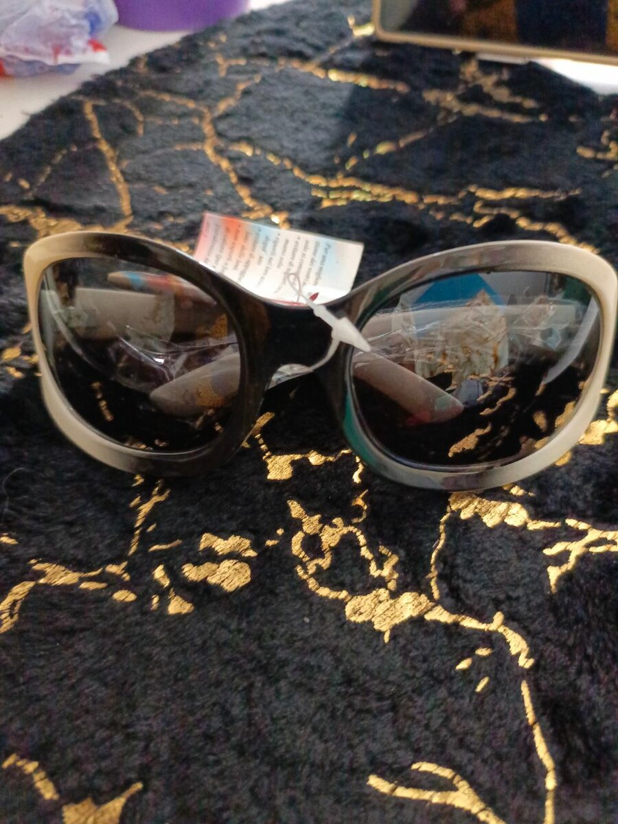 Lunettes de soleil élégantes