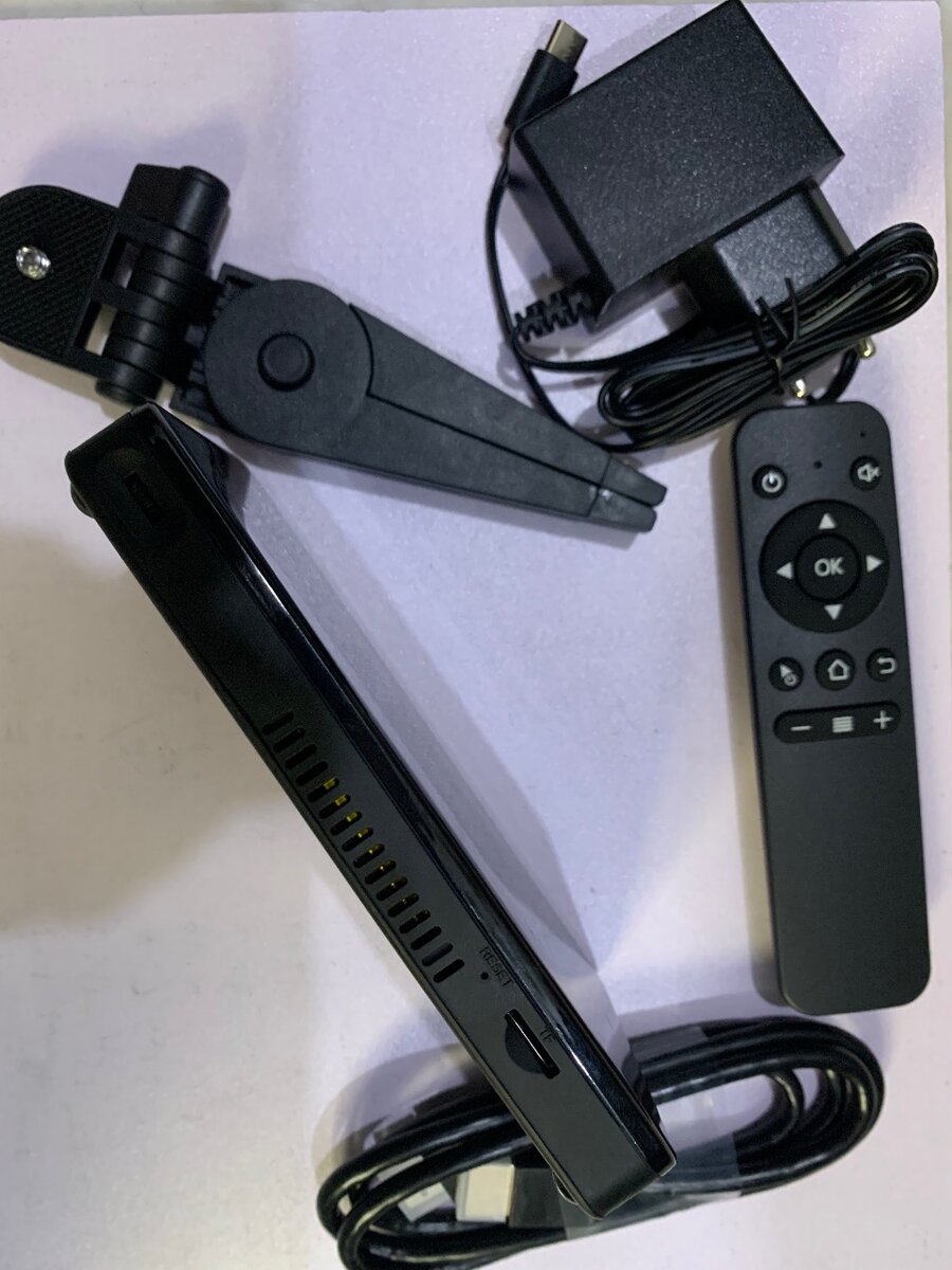 MINI LED 4k PROJECTOR