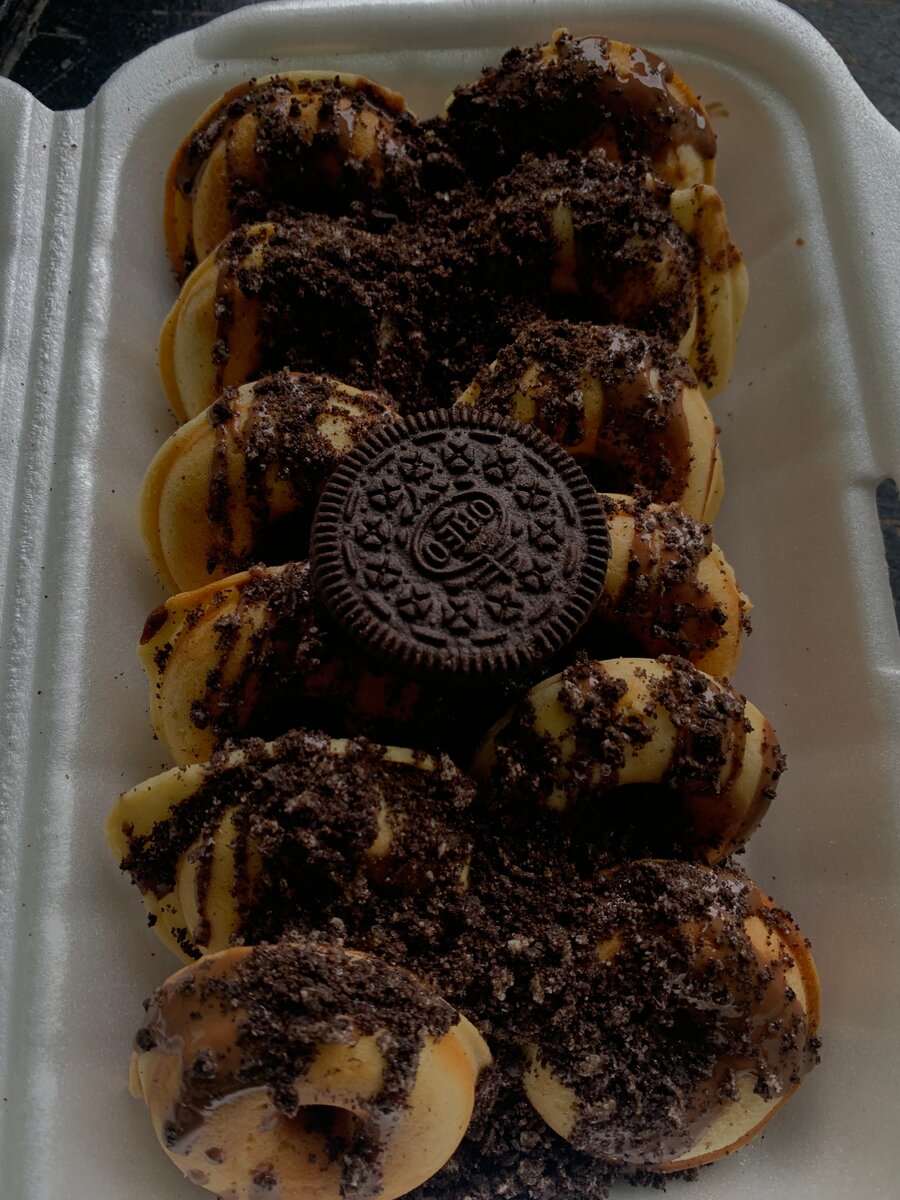 10mini donuts au chocolat Oreo