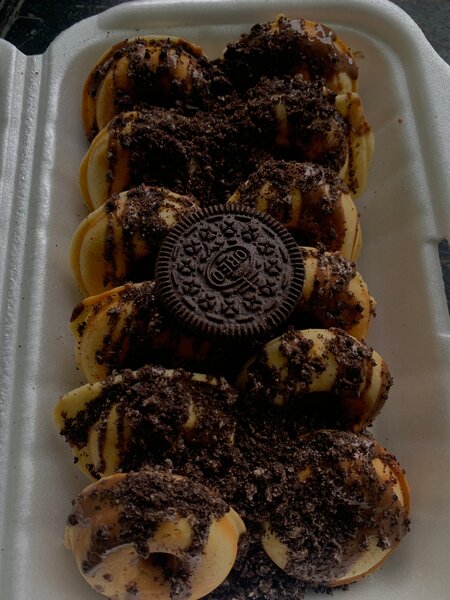 10mini donuts au chocolat Oreo