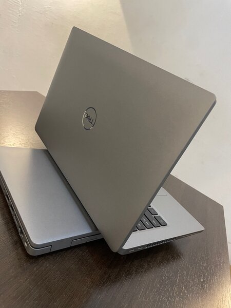 DELL LATITUDE