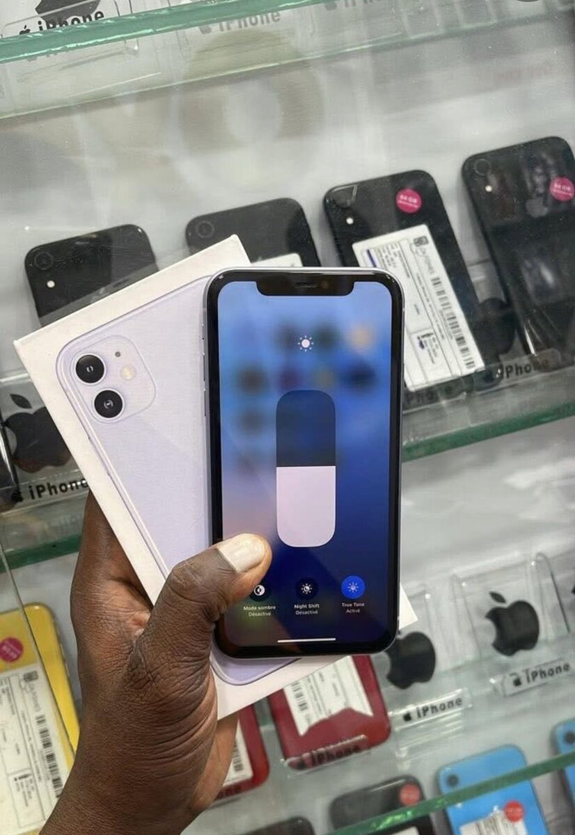 iPhone 11 Violet Neuf