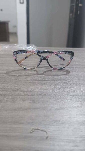 Lunettes élégantes unisexes