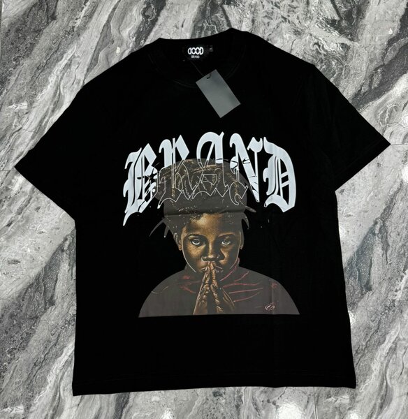 T-shirt graphique unisexe tendance