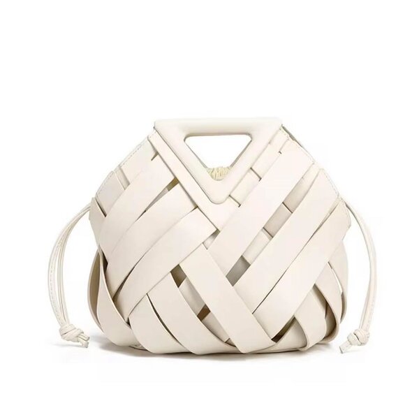 Sac à main en cuir tressé