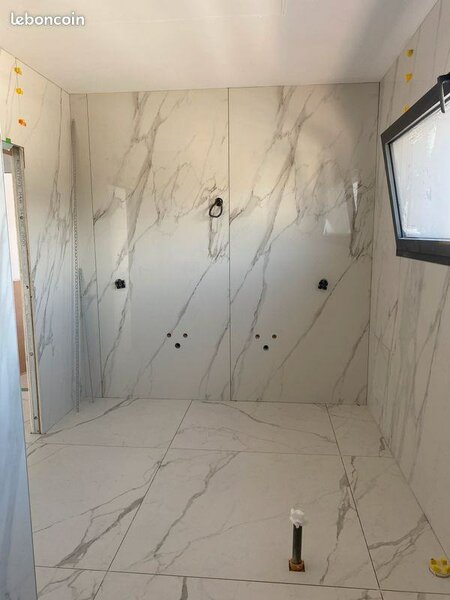 Carrelage Mural et Sol Élégant