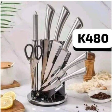 Set of knives for cooking
