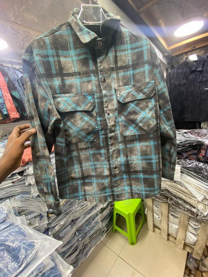 Chemise en flanelle à carreaux