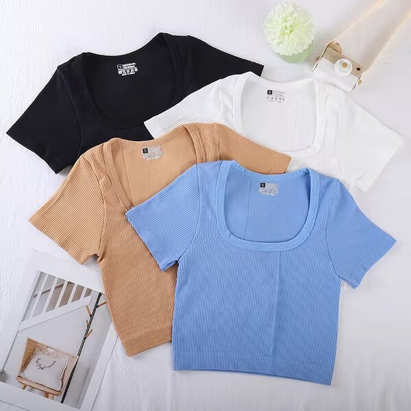 T-shirt court en maille côtelé