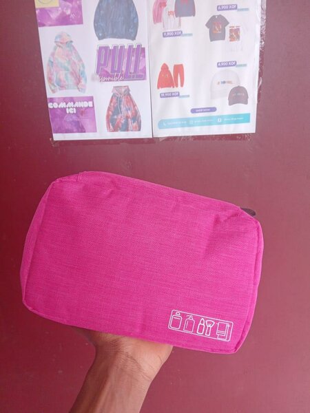 Trousse de toilette UNISEXE pour Voyage et soins 