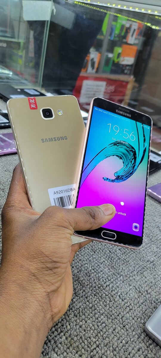 Samsung A9 2016 32gb,