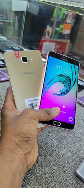 Samsung A9 2016 32gb,