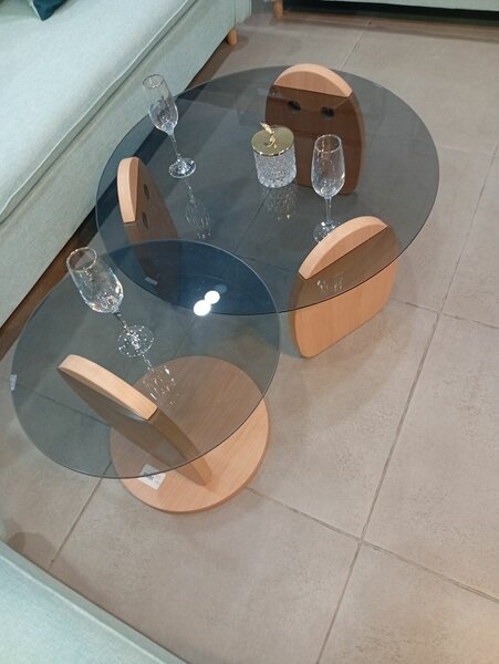 Table basse en verre moderne