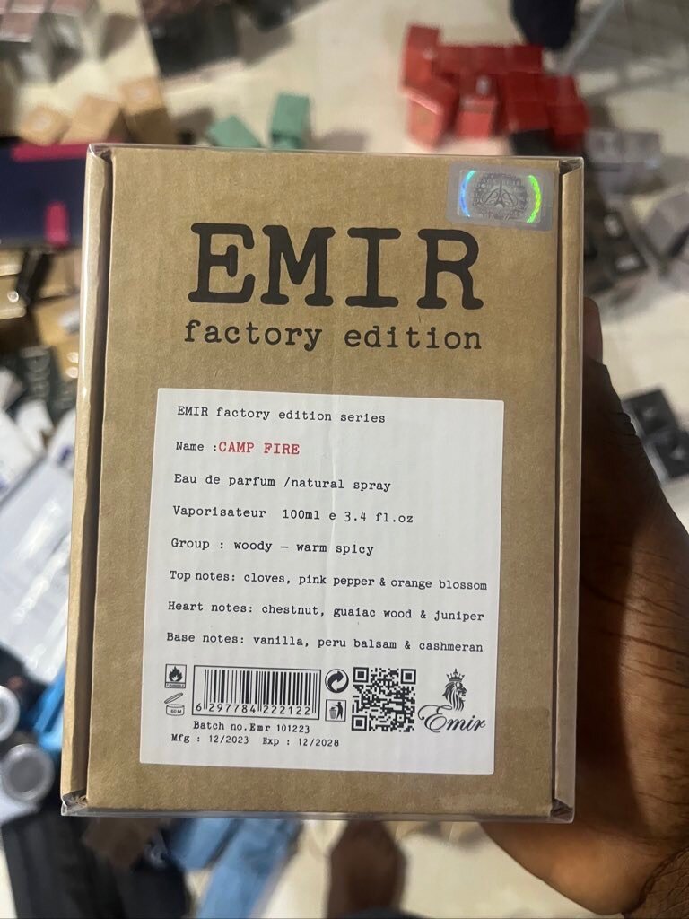 Emir rich santal / camp fire