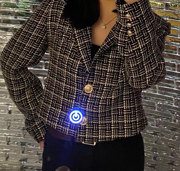 короткий пиджак