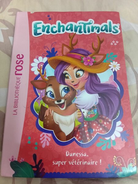 Enchantimals: Danessa, vétérinaire