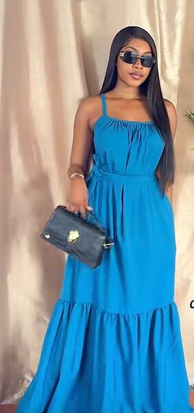 Robe longue élégante moderne