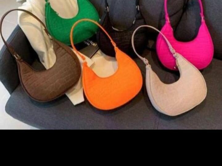 Sacs bandoulière colorés tendance