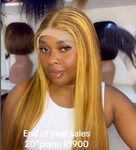 Beautiful and elegant women's wig