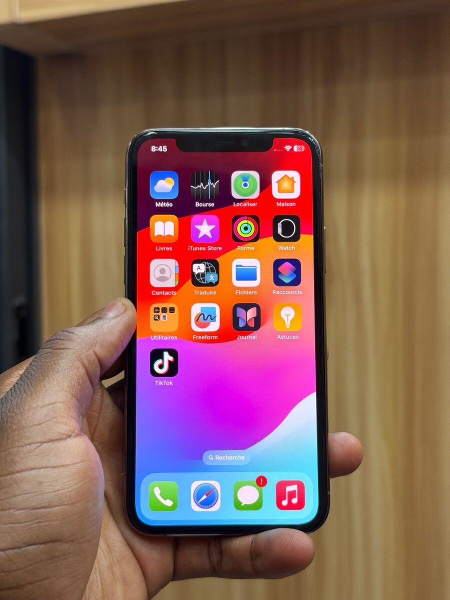 IPHONE 11 PRO