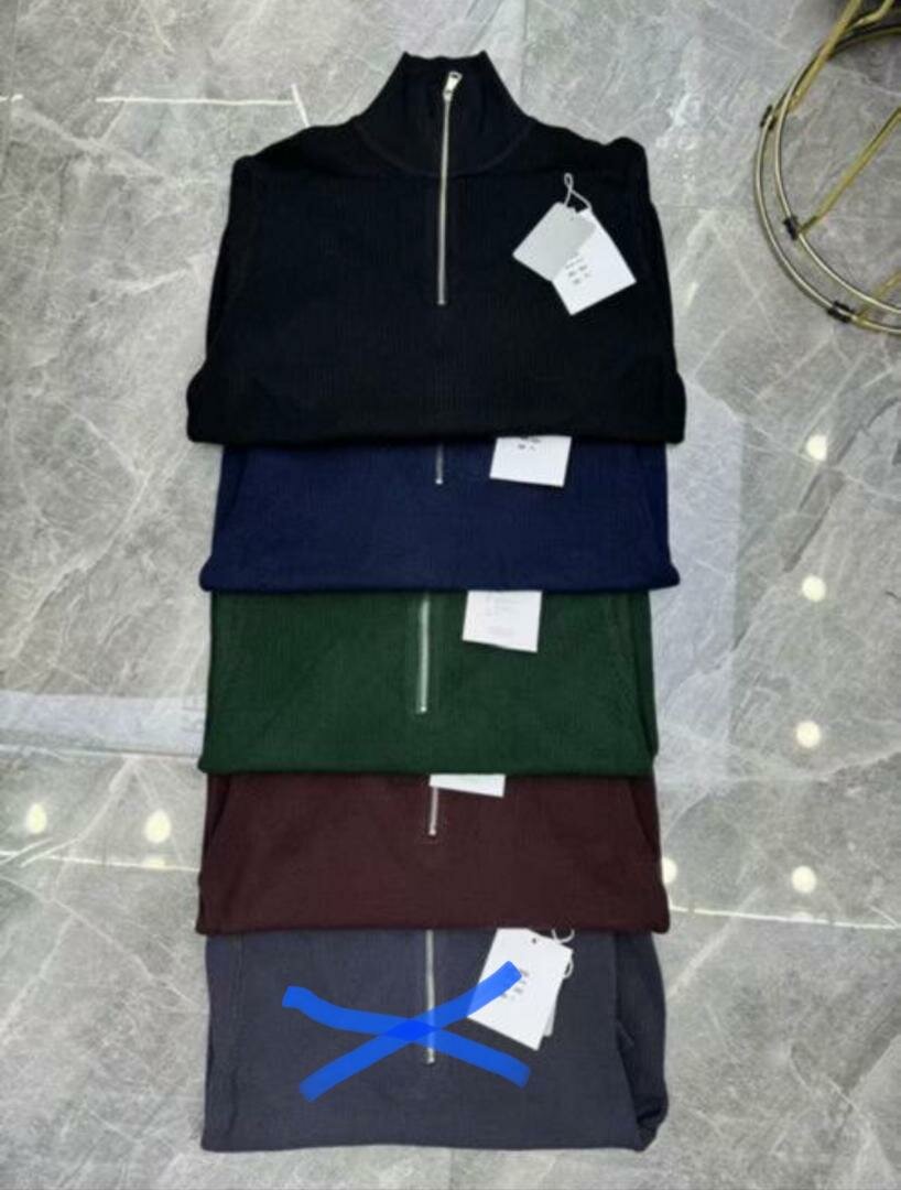 Пол замок футболки