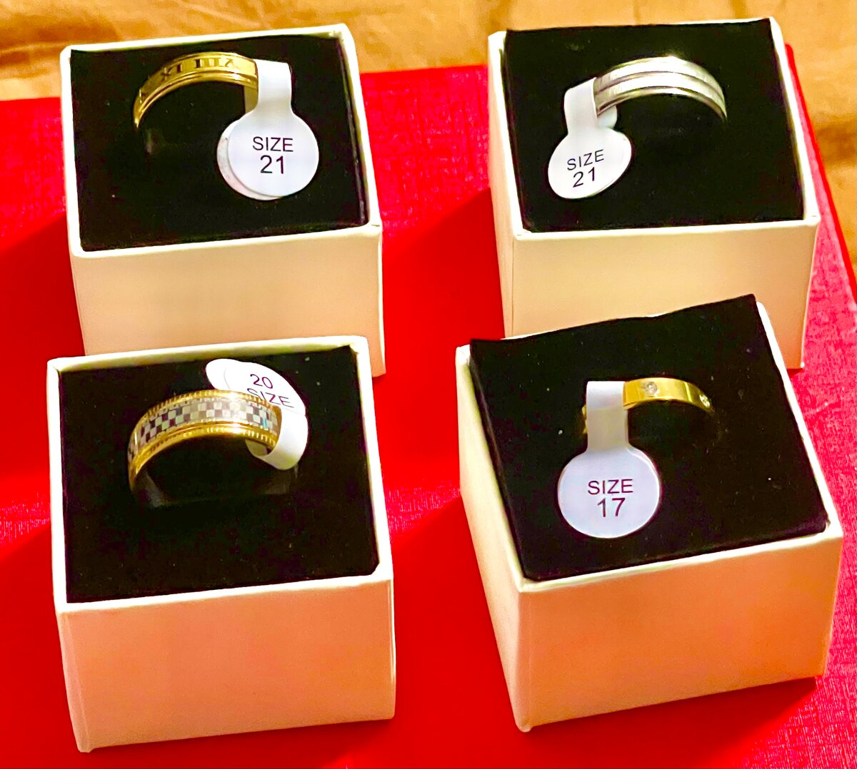 Bague élégante en métal