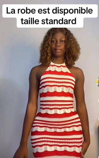 Robe d'été rayée rouge