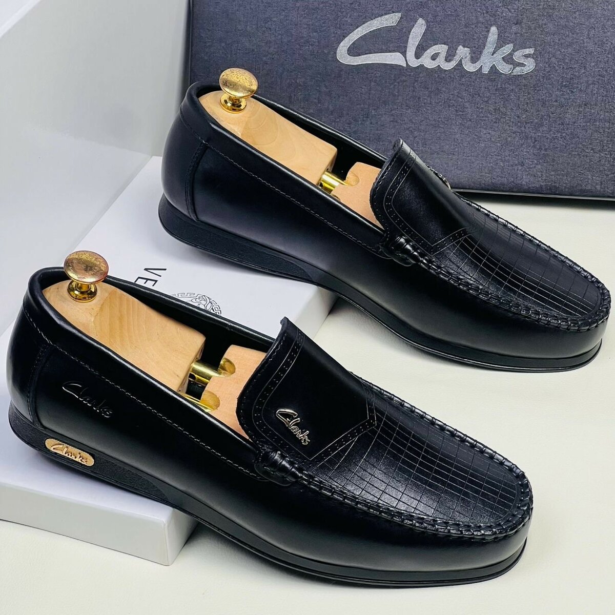 Mens clarks