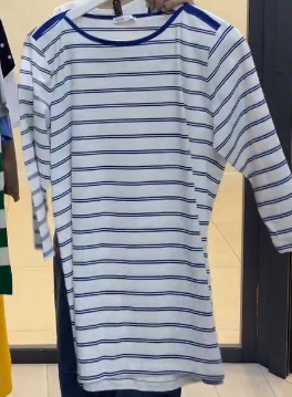 Футболка женская с длинными рукавами. 